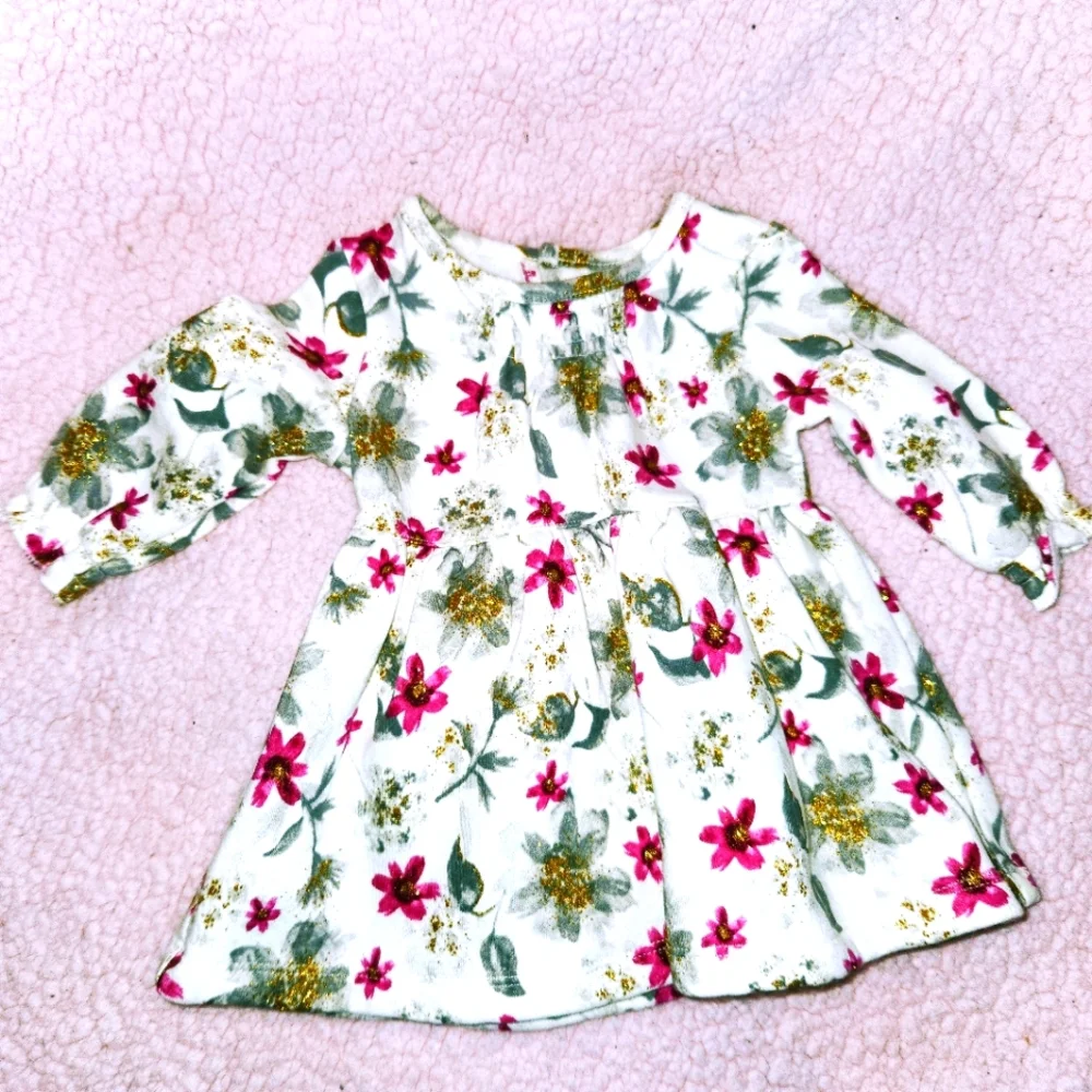 Infant dress - Picture 1 of 2